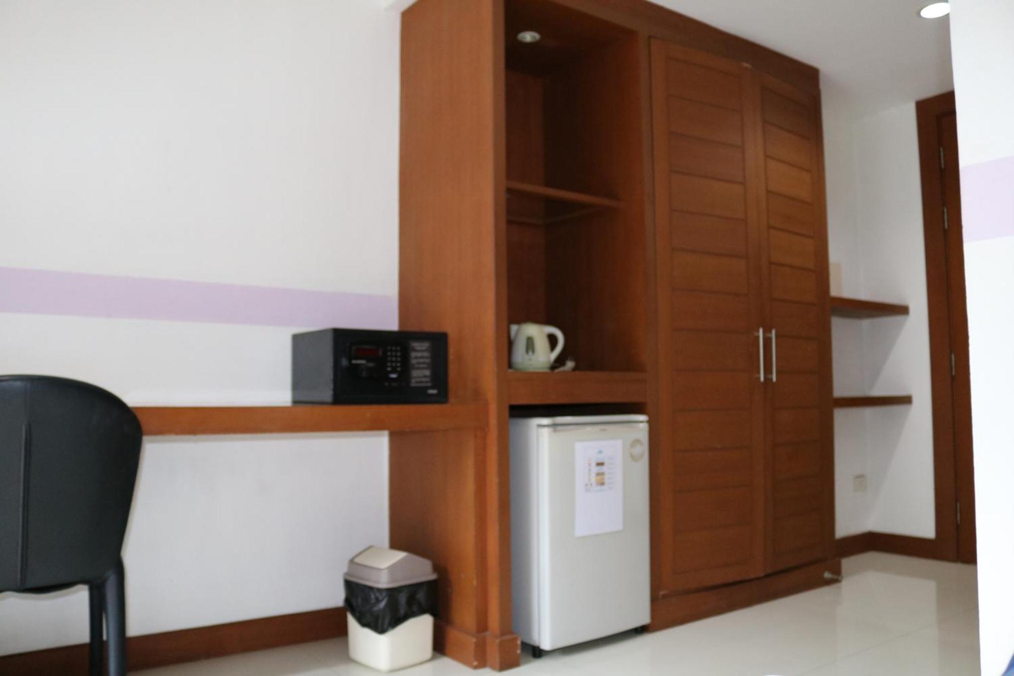 Diamond Crown Hotel Patong Екстериор снимка