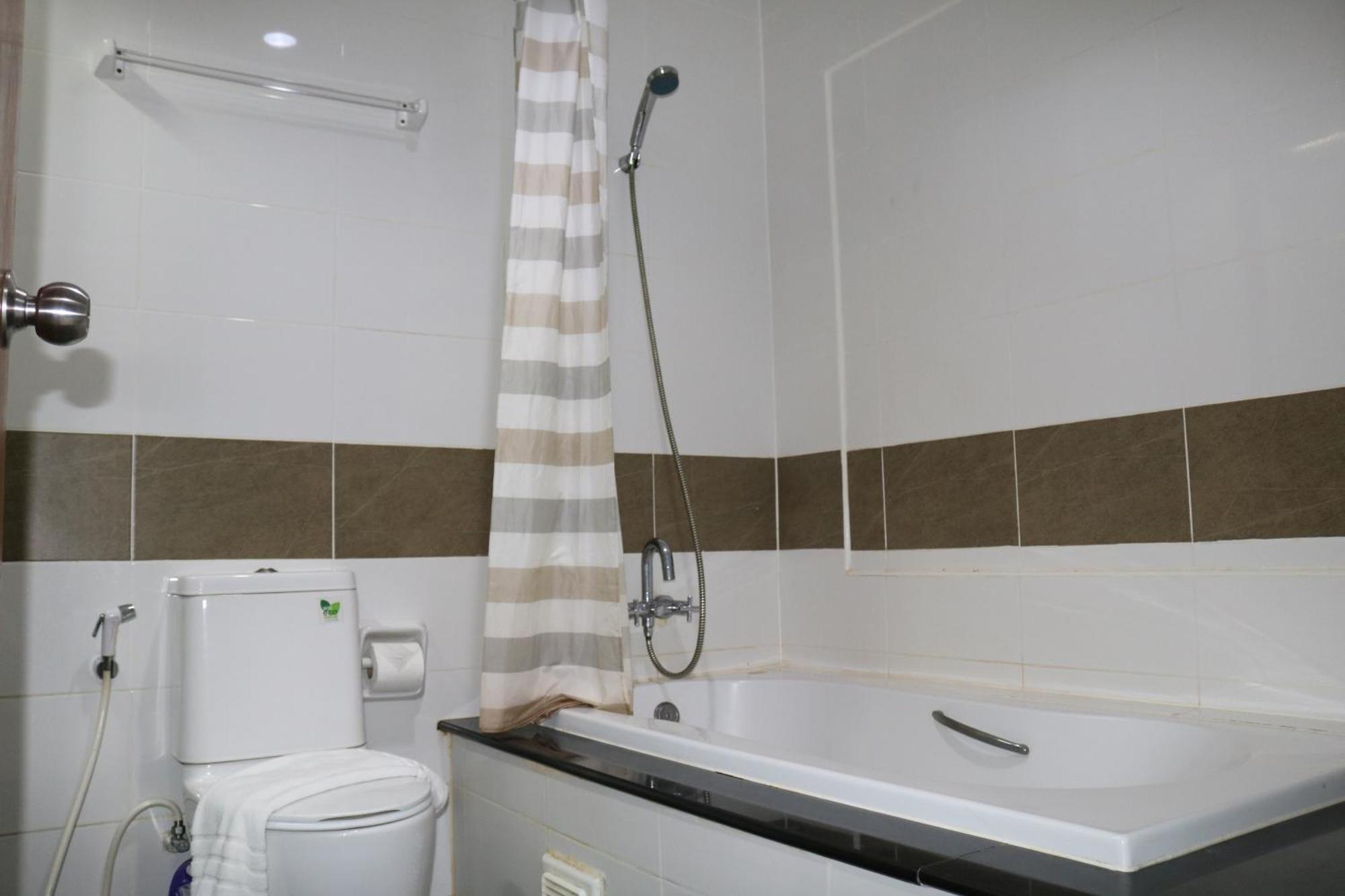 Diamond Crown Hotel Patong Екстериор снимка