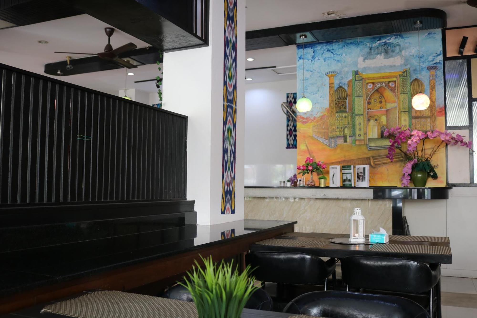 Diamond Crown Hotel Patong Екстериор снимка